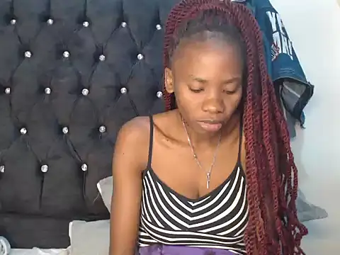 Sexyprecious01 online show from 09/14/25, 03:00