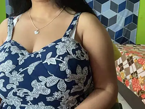 Aishwarya 101  online show from 01/21/25, 03:43