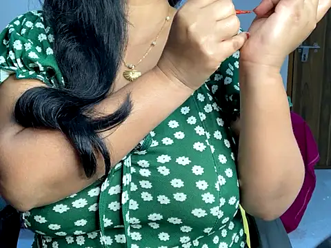 Aishwarya 101  online show from 11/24/25, 04:29