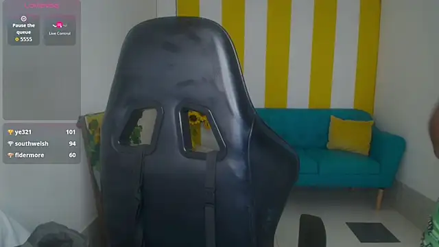 Cristal War online show from 11/19/25, 11:38