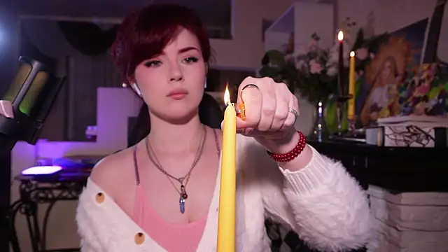 Chriss Fox online show from 11/23/25, 03:23