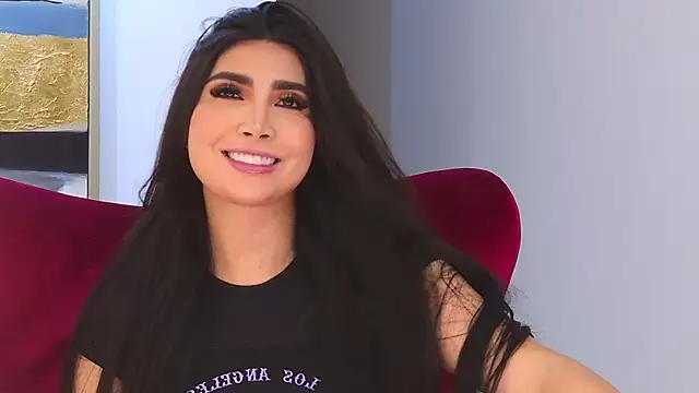 Snapshot of _BellaDonna_ chatting on 03/28/26, 01:49 BellaDonna online show from 03/28/26, 01:49