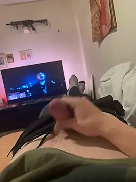 Snapshot of sollzii chatting on 03/13/25, 11:16 sollzii online show from 03/13/25, 11:16