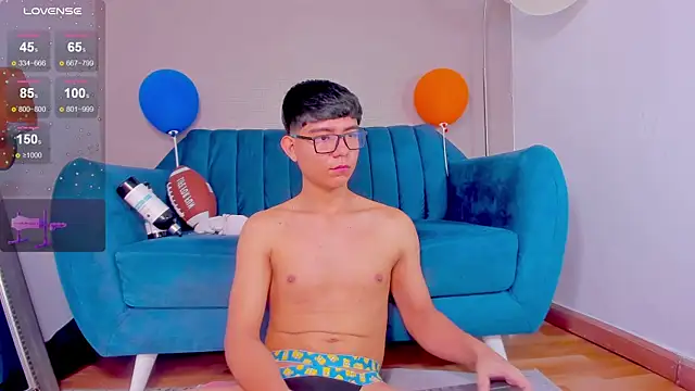 CodyTwink online show from 02/12/25, 02:54