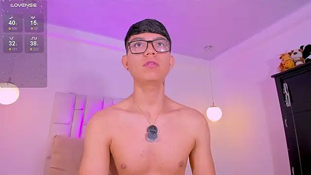 CodyTwink online show from 04/09/26, 01:05