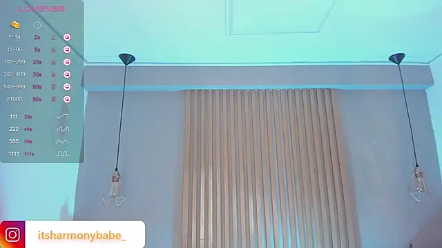 Snapshot of Harmonybabe_ chatting on 03/17/25, 11:21 Harmonybabe  online show from 03/17/25, 11:21