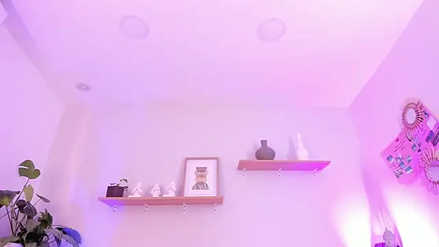 Snapshot of _Dahiana chatting on 02/17/25, 03:25 Dahiana online show from 02/17/25, 03:25