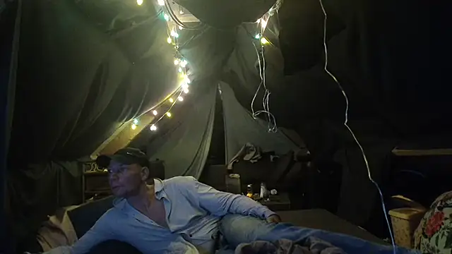 38koppel1985 online show from 10/12/25, 05:17