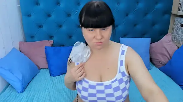 Snapshot of Sexy_MALIKKA chatting on 10/02/25, 11:34 Sexy MALIKKA online show from 10/02/25, 11:34