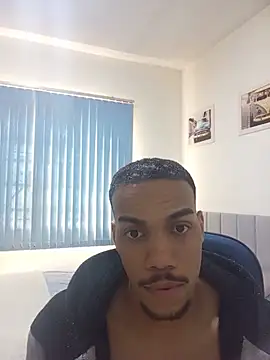 blackbaby101010 online show from 05/13/26, 05:54