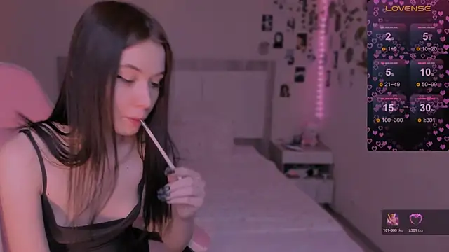 Snapshot of CoddleWeeper_ chatting on 12/16/24, 08:20 CoddleWeeper online show from 12/16/24, 08:20