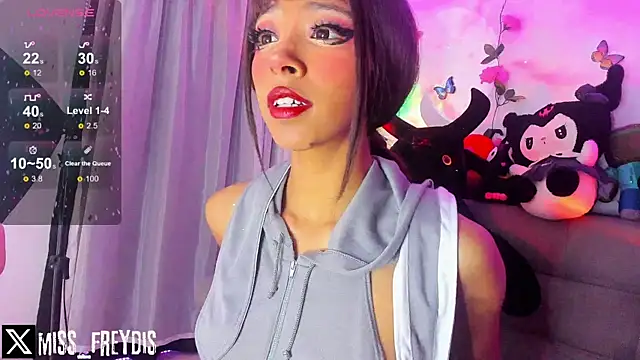 Snapshot of Miss_freydis chatting on 12/09/24, 04:01 Miss freydis online show from 12/09/24, 04:01