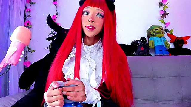 Snapshot of Miss_freydis chatting on 01/18/25, 03:42 Miss freydis online show from 01/18/25, 03:42