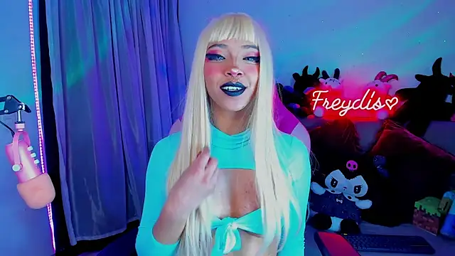 Snapshot of Miss_freydis chatting on 03/03/26, 05:35 Miss freydis online show from 03/03/26, 05:35