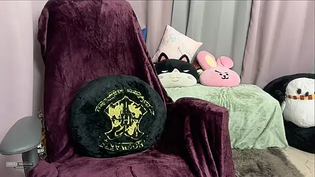 Unique-Beauty online show from 02/20/26, 05:13