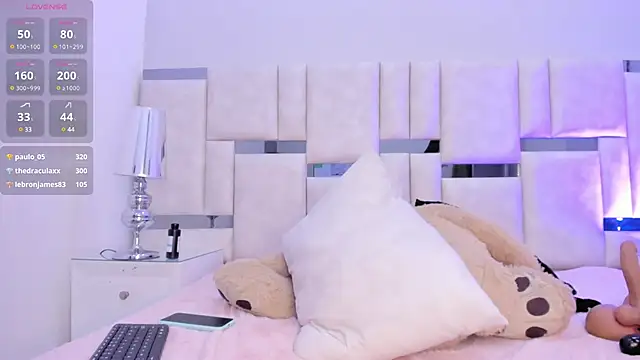 Snapshot of Miagiorgia_ chatting on 02/10/25, 09:25 Miagiorgia  online show from 02/10/25, 09:25