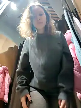 Snapshot of _AnMiss_ chatting on 11/26/25, 02:18 AnMiss online show from 11/26/25, 02:18