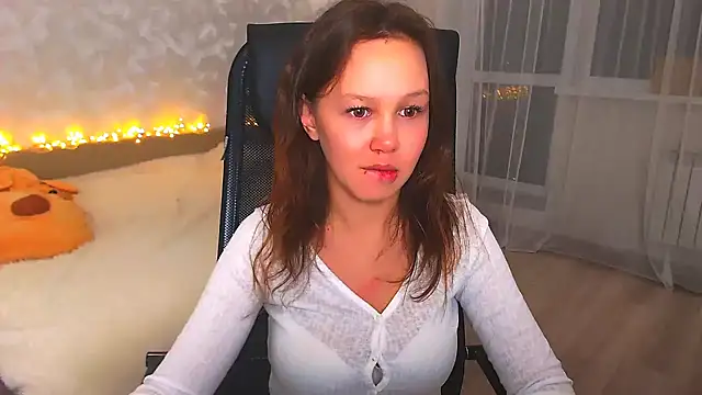 Snapshot of _AnMiss_ chatting on 12/16/25, 06:02 AnMiss online show from 12/16/25, 06:02