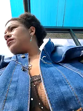 Selket11 online show from 12/30/24, 02:08