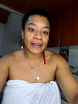 Selket11 online show from 12/31/24, 11:31