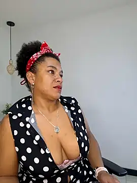 Selket11 online show from 01/20/25, 10:51