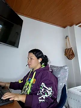 Selket11 online show from 03/05/25, 01:28