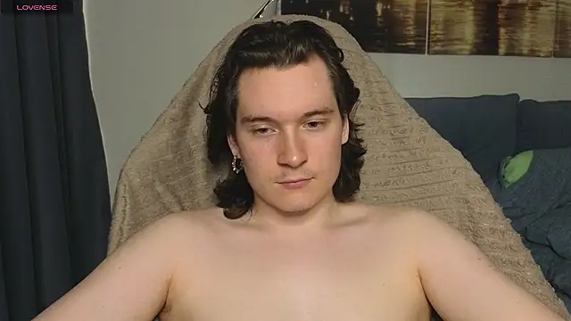 Snapshot of MoreRealAlex chatting on 07/19/26, 05:49 MoreRealAlex online show from 07/19/26, 05:49