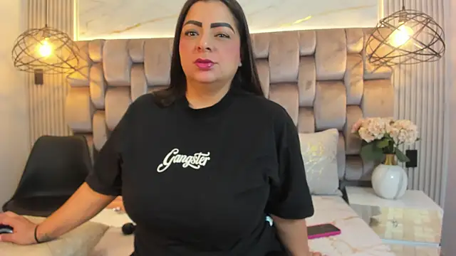 Snapshot of JenSexy_ chatting on 01/19/25, 12:28 JenSexy online show from 01/19/25, 12:28