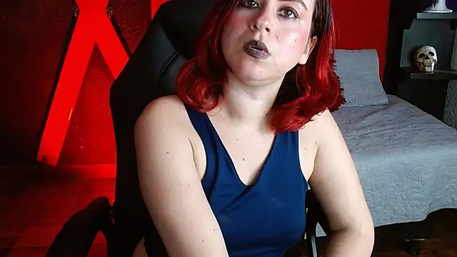 Naty slavedoll online show from 01/17/25, 07:16