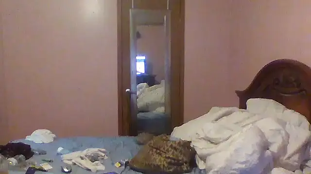 Mrunpredictableyouknow online show from 10/22/25, 01:11