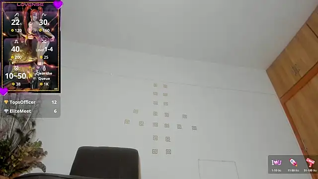 Snapshot of violetmontan chatting on 11/04/25, 03:00 violetmontan online show from 11/04/25, 03:00