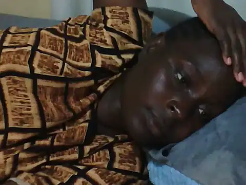 Snapshot of ara_bella chatting on 01/13/26, 05:29 ara bella online show from 01/13/26, 05:29