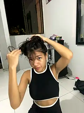 Snapshot of Boypolla11 chatting on 09/24/25, 12:14 Boypolla11 online show from 09/24/25, 12:14