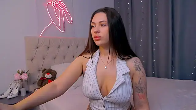 Alexyena online show from 10/11/25, 09:52