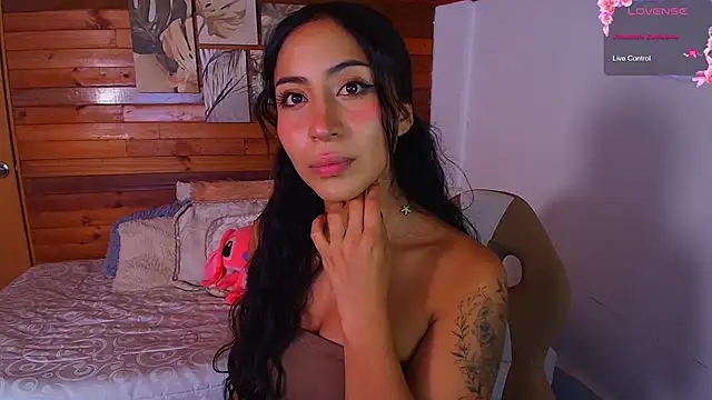 Snapshot of amber_curly chatting on 12/03/25, 09:46 amber curly online show from 12/03/25, 09:46