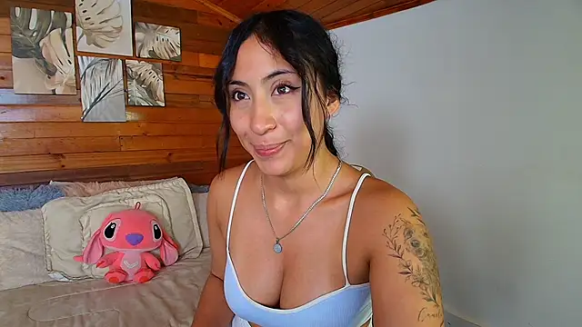 Snapshot of amber_curly chatting on 02/09/26, 11:09 amber curly online show from 02/09/26, 11:09