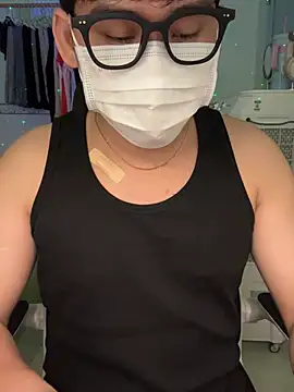 Snapshot of MinhTuanLive chatting on 03/15/25, 01:18 MinhTuanLive online show from 03/15/25, 01:18