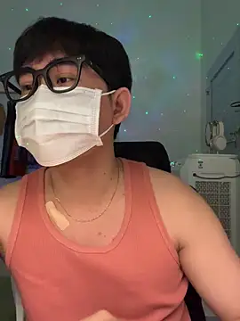 Snapshot of MinhTuanLive chatting on 03/19/25, 07:29 MinhTuanLive online show from 03/19/25, 07:29