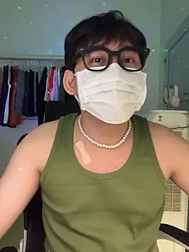 Snapshot of MinhTuanLive chatting on 03/20/25, 03:47 MinhTuanLive online show from 03/20/25, 03:47