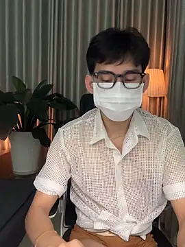 Snapshot of MinhTuanLive chatting on 02/13/26, 06:09 MinhTuanLive online show from 02/13/26, 06:09