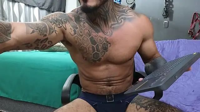 john cartter1 online show from 01/23/25, 08:24