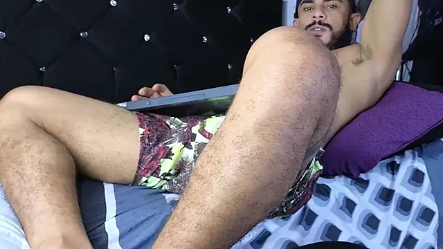 john cartter1 online show from 02/19/25, 05:16