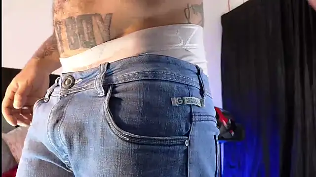 john cartter1 online show from 10/17/25, 11:02