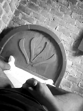 Snapshot of Dnick2 chatting on 01/31/25, 03:33 Dnick2 online show from 01/31/25, 03:33