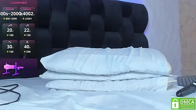 Snapshot of Eris_Rose chatting on 02/05/25, 08:04 Eris Rose online show from 02/05/25, 08:04