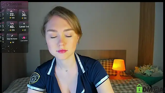 Snapshot of TheVanessaMaes chatting on 12/12/24, 10:42 TheVanessaMaes online show from 12/12/24, 10:42