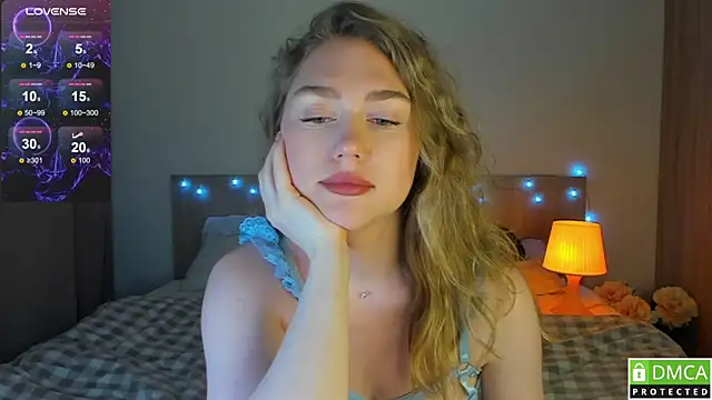 Snapshot of TheVanessaMaes chatting on 01/14/25, 03:43 TheVanessaMaes online show from 01/14/25, 03:43