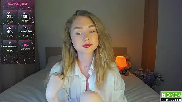 Snapshot of TheVanessaMaes chatting on 02/24/25, 03:23 TheVanessaMaes online show from 02/24/25, 03:23