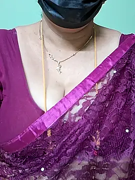Snapshot of ananya956 chatting on 03/01/25, 02:34 ananya956 online show from 03/01/25, 02:34