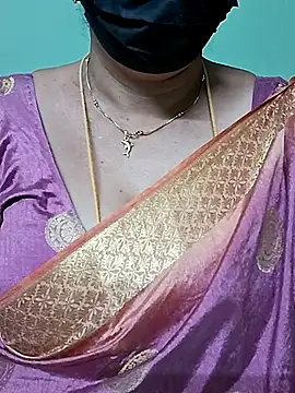 Snapshot of ananya956 chatting on 03/02/25, 03:59 ananya956 online show from 03/02/25, 03:59
